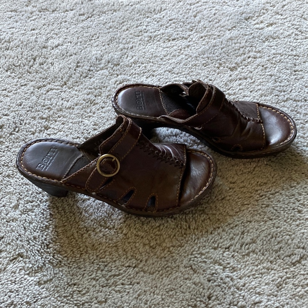 Born Sandals